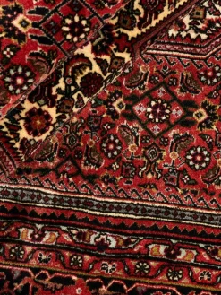 Bidjar Tekab