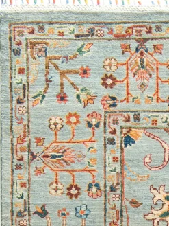 Kazak Phool
